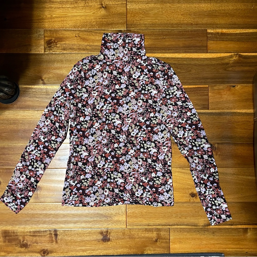 Floral Long Sleeve Turtleneck Top